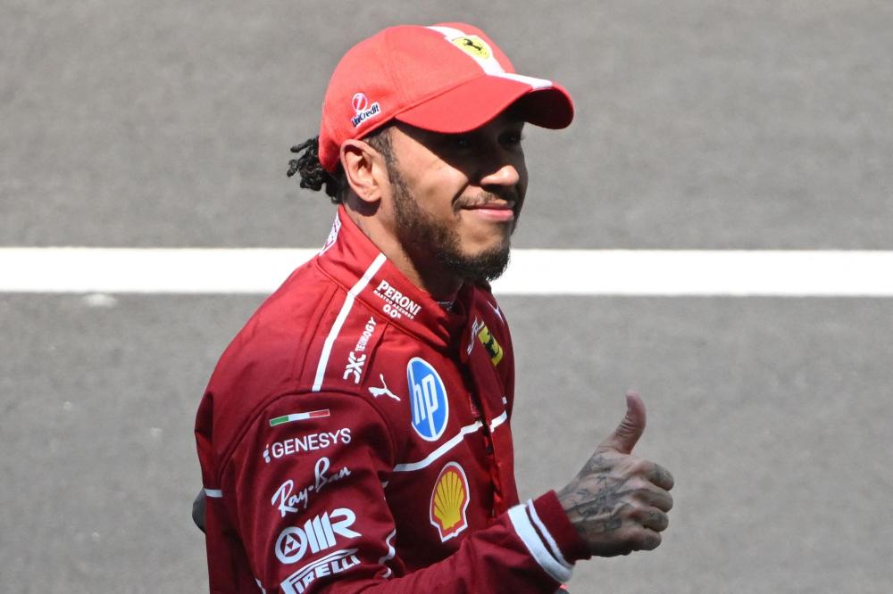 造访迈阿密国际，特雷泽盖晒与梅西合影：毋庸置疑的第一人